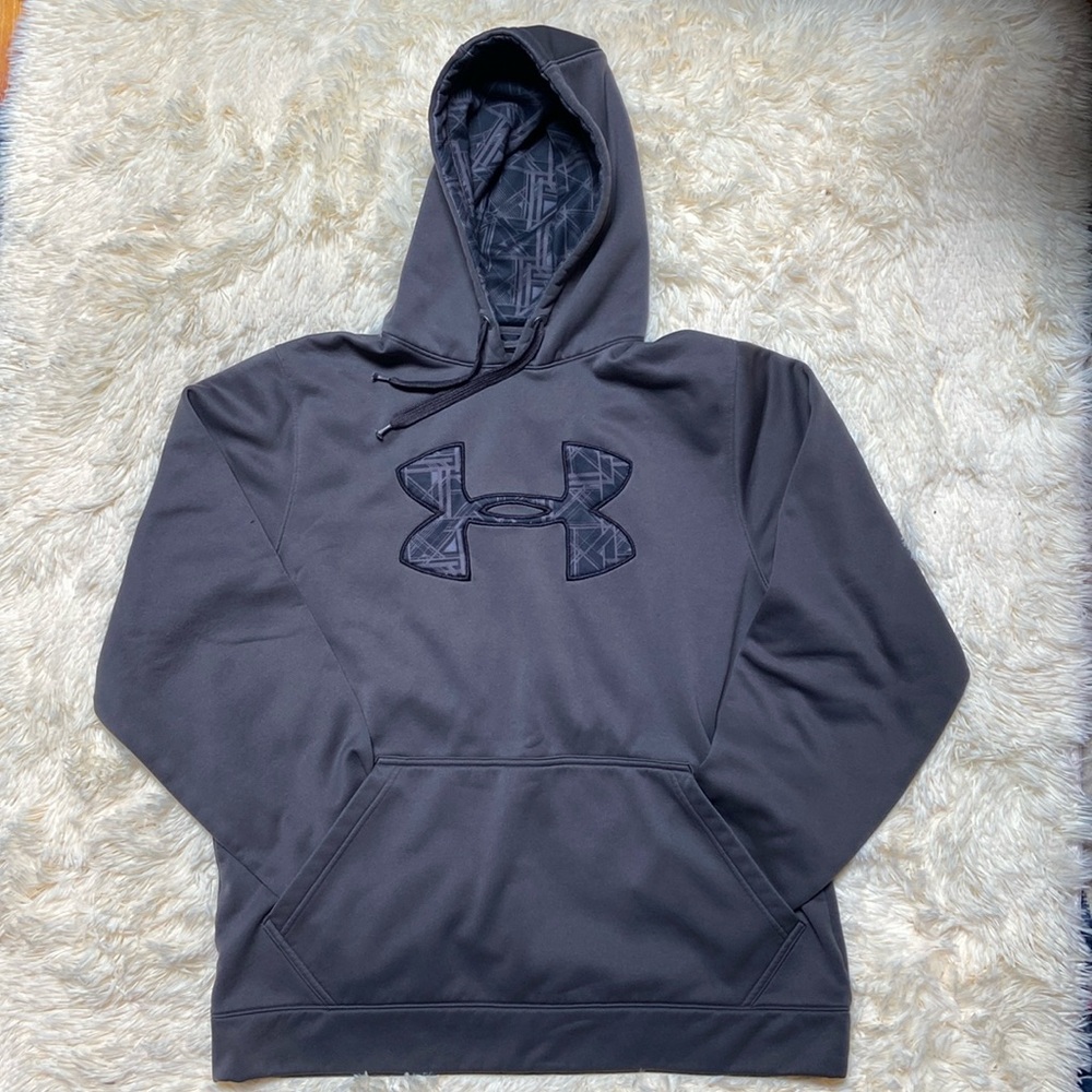 1. Under Armour hoodie‎